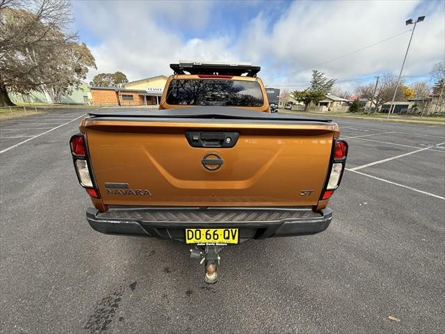 2015 Nissan Navara ST