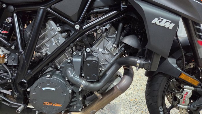2017 Ktm 1290 SUPER DUKE R Black