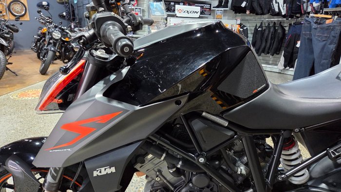2017 Ktm 1290 SUPER DUKE R Black