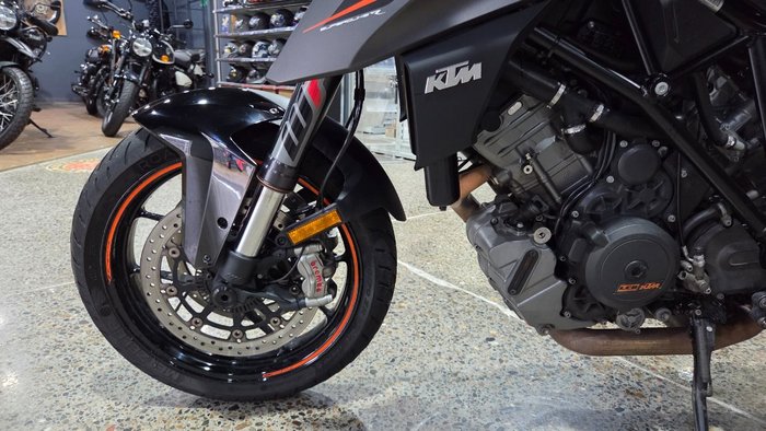 2017 Ktm 1290 SUPER DUKE R Black