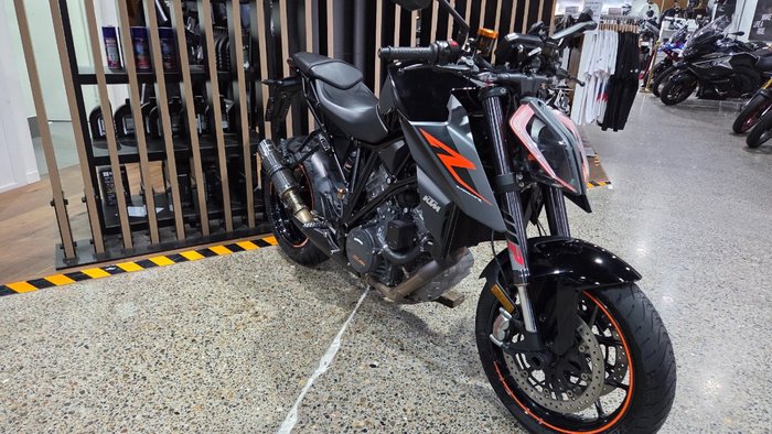 2017 Ktm 1290 SUPER DUKE R Black