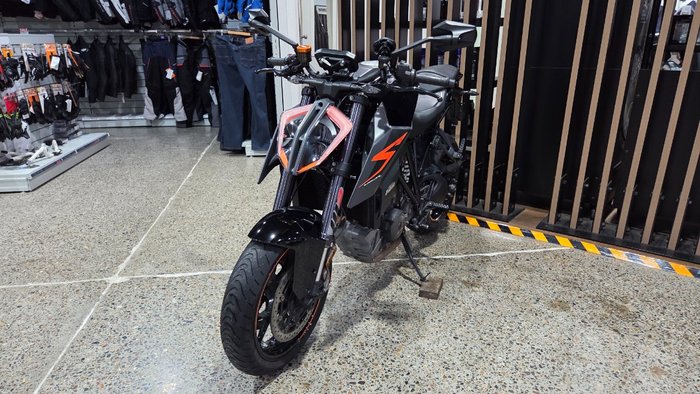 2017 Ktm 1290 SUPER DUKE R Black