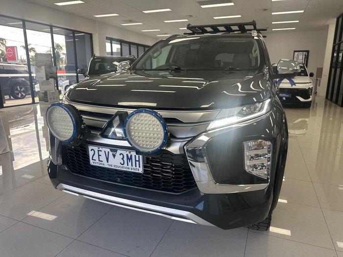 2022 Mitsubishi Pajero Sport GLS