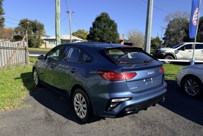 2024 KIA CERATO S SAFETY PACK