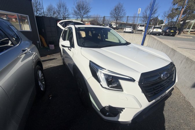 2024 SUBARU FORESTER