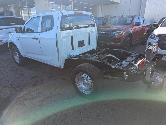 2026 Isuzu D-MAX SX MY25.5 4X4 Dual Range Mineral White