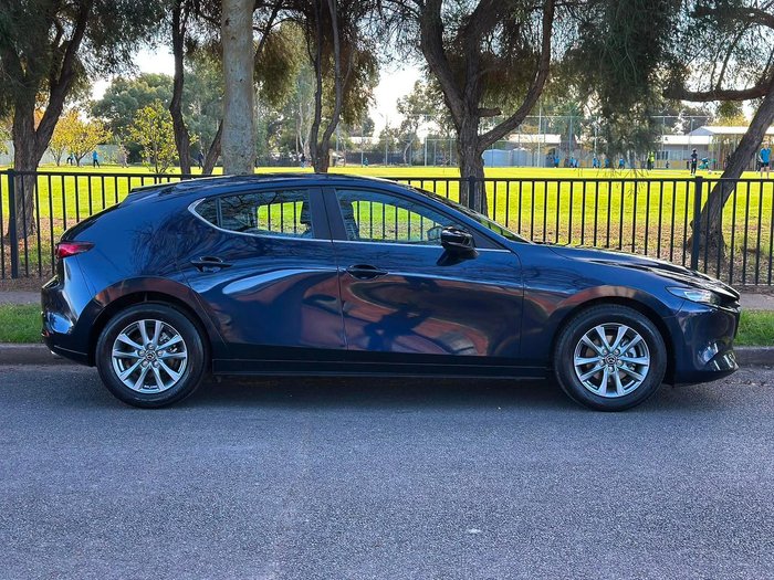 2023 Mazda 3 G20 Pure