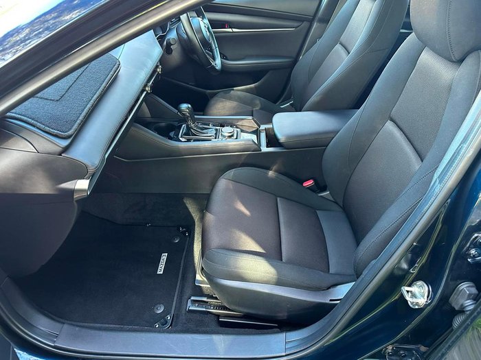 2023 Mazda 3 G20 Pure
