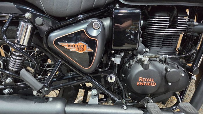 2024 Royal Enfield BULLET 350 BLACK/GOLD