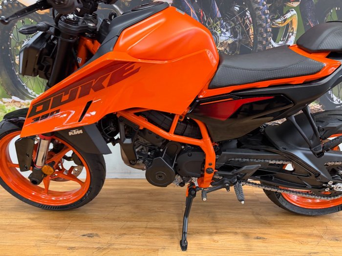 2026 Ktm 390 DUKE ORANGE