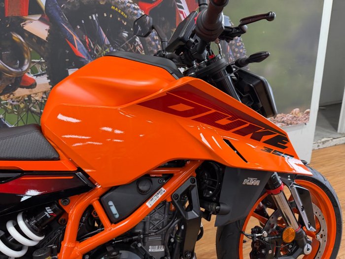 2026 Ktm 390 DUKE ORANGE