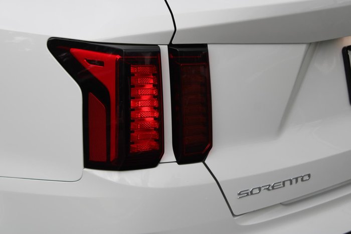 2023 Kia Sorento Sport MQ4 MY23 AWD Clear White