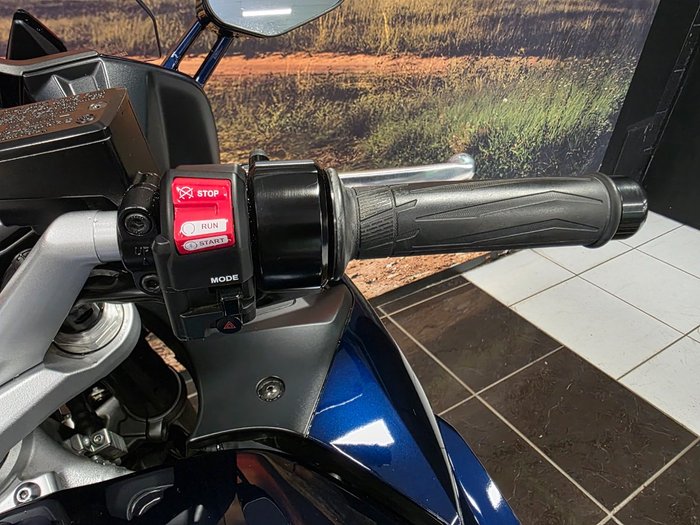 2023 Yamaha FJR1300AE BLUE