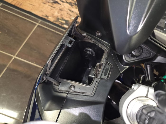 2023 Yamaha FJR1300AE BLUE