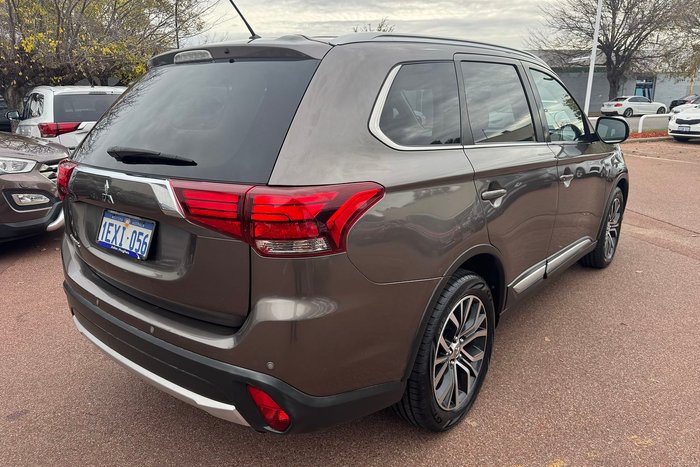 2015 Mitsubishi Outlander LS