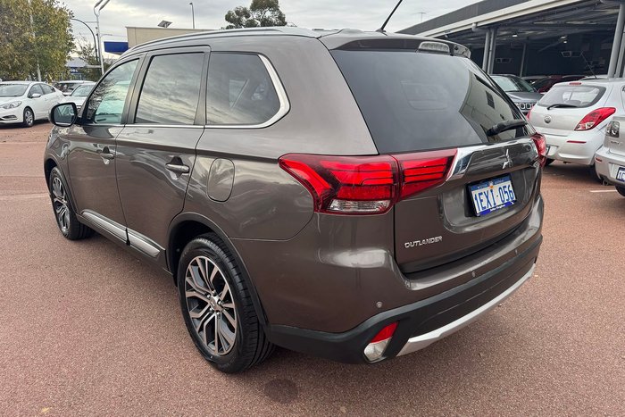 2015 Mitsubishi Outlander LS