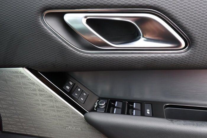 2021 Land Rover Range Rover Velar P250 R-Dynamic SE