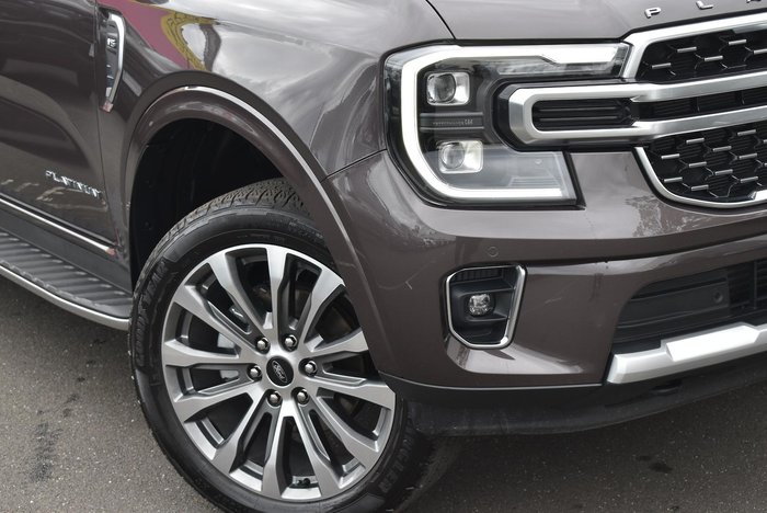 2025 Ford Everest Platinum
