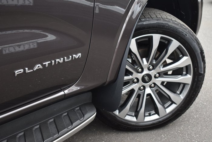 2025 Ford Everest Platinum
