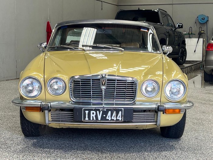 1976 Jaguar XJ5.3 C