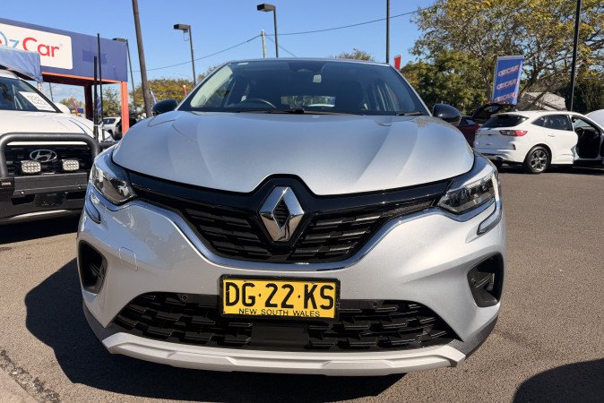 2023 RENAULT CAPTUR