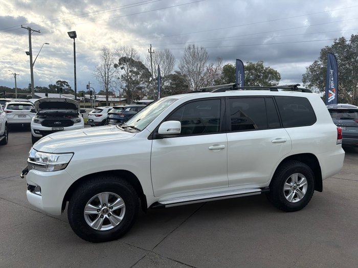 2017 Toyota Landcruiser Altitude