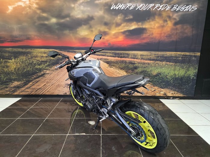 2017 Yamaha MT-09A Grey