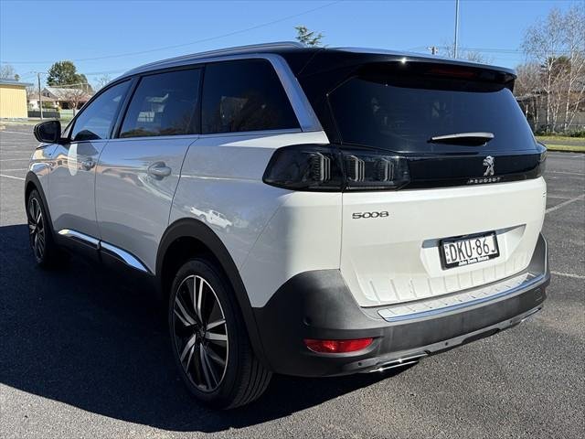 2021 Peugeot 5008 GT