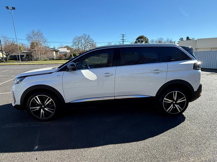 2021 Peugeot 5008 GT