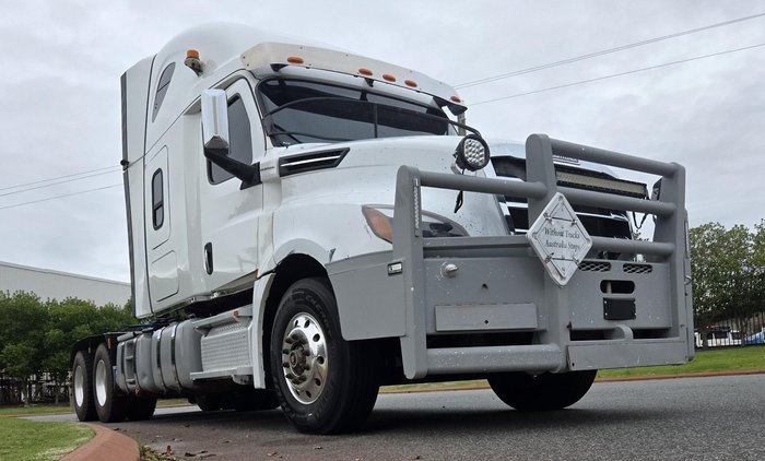 2021 Freightliner Cascadia