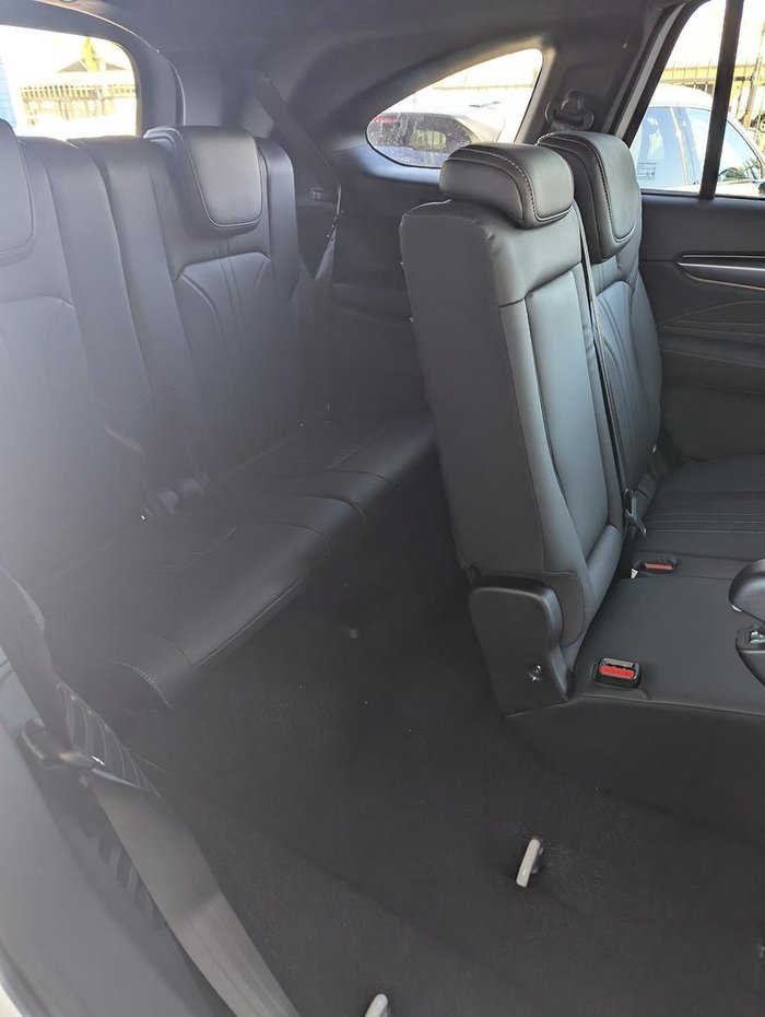 2026 Isuzu MU-X LS-T MY25.5 4X4 Dual Range Mineral White