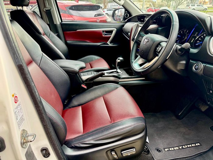 2018 Toyota Fortuner Crusade GUN156R 4X4 Dual Range Glacier White