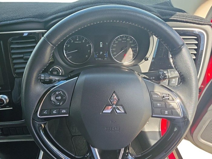 2020 Mitsubishi Outlander LS