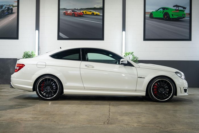 2012 Mercedes-Benz C-Class C63 AMG Performance Package