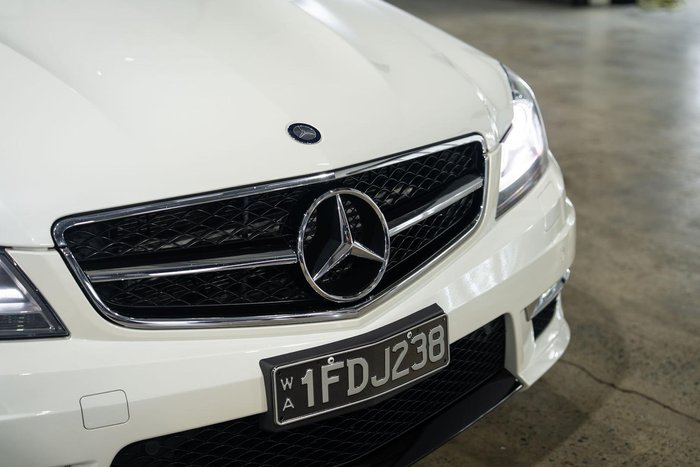 2012 Mercedes-Benz C-Class C63 AMG Performance Package