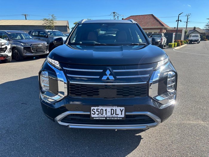 2025 Mitsubishi Outlander Exceed Tourer