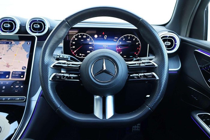 2025 Mercedes-Benz GLC-Class GLC300