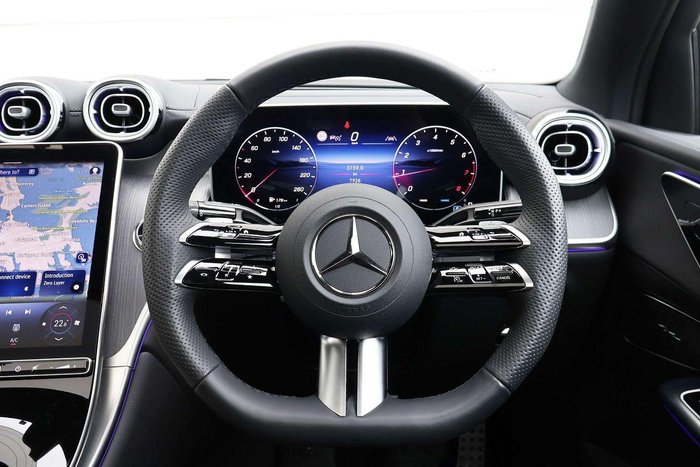 2025 Mercedes-Benz GLC-Class GLC300
