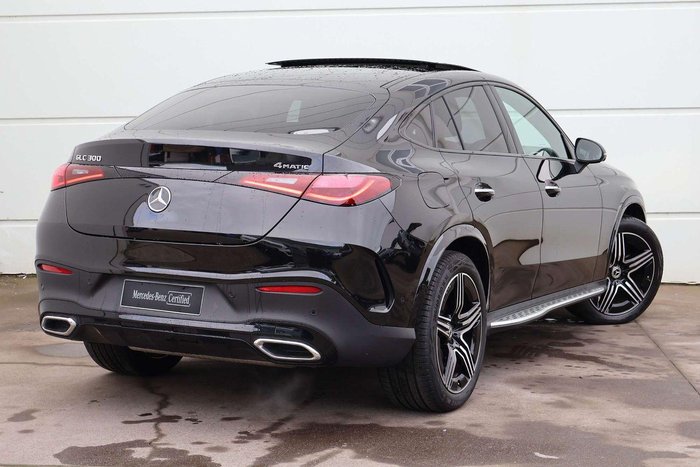 2025 Mercedes-Benz GLC-Class GLC300