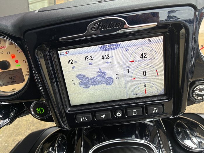 2021 Indian ROADMASTER LIMITED GREY
