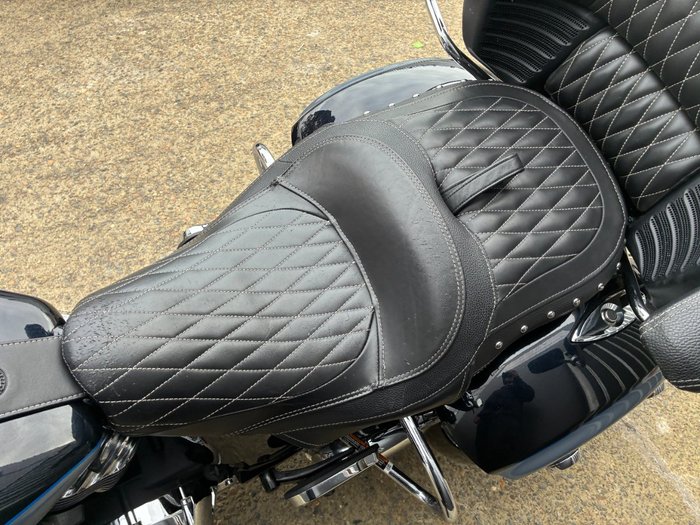 2021 Indian ROADMASTER LIMITED GREY