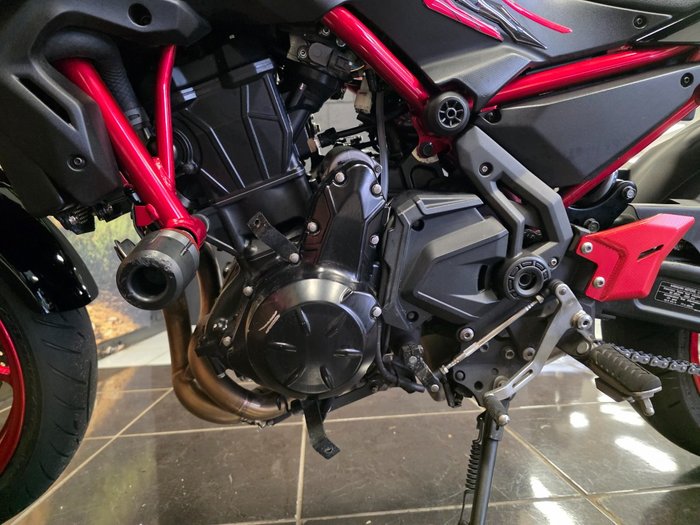 2024 Kawasaki Z650L (LAMS) RED