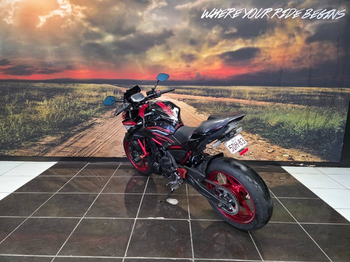 2024 Kawasaki Z650L (LAMS) RED