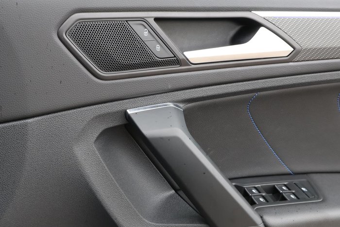2023 Volkswagen Tiguan R