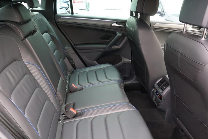 2023 Volkswagen Tiguan R