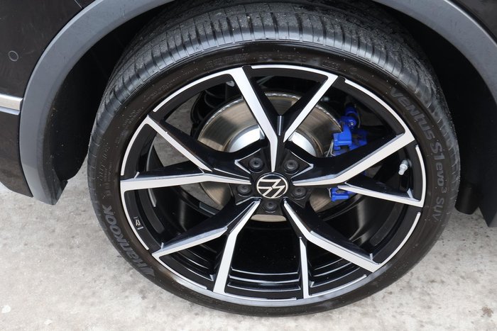 2023 Volkswagen Tiguan R