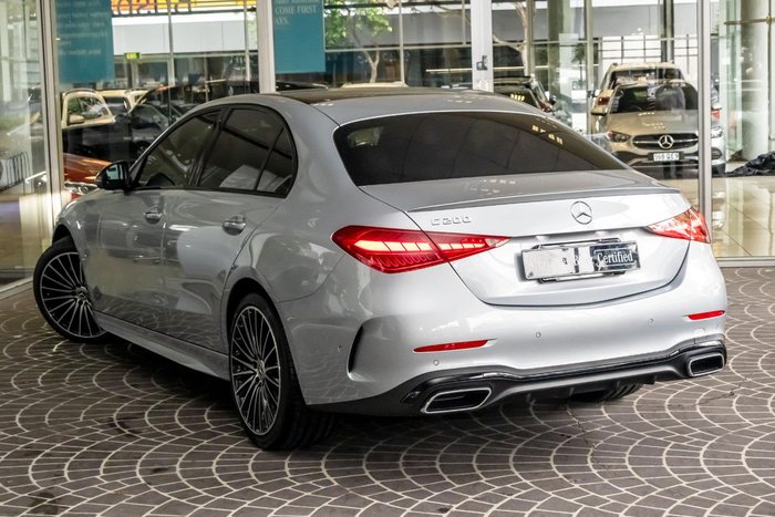 2025 Mercedes-Benz C-Class C200