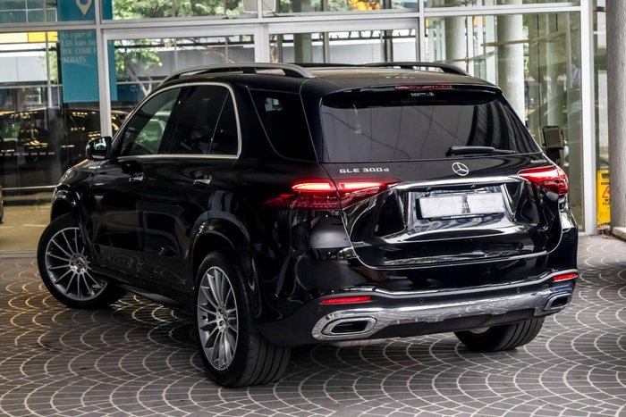 2025 Mercedes-Benz GLE-Class GLE300 d Edition 7