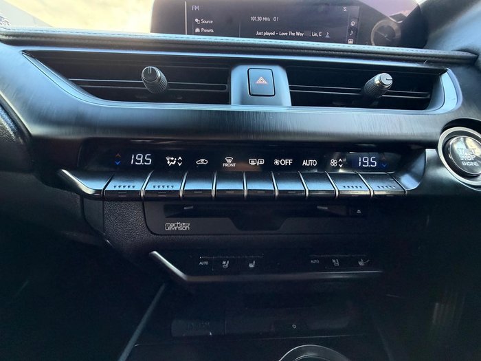 2021 Lexus UX 200 F Sport