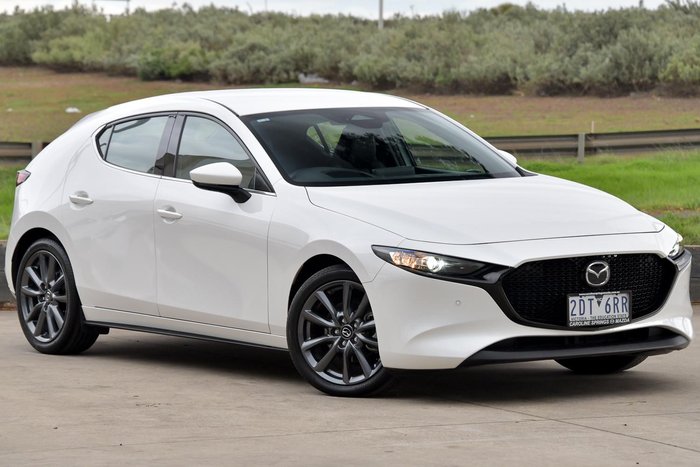 2025 Mazda 3 G20 Touring